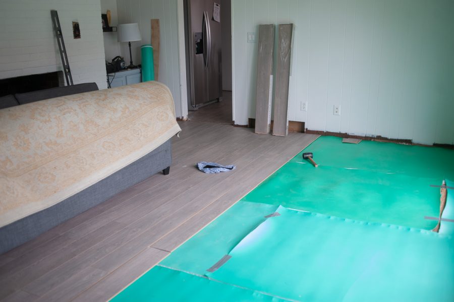 Installing laminate floor